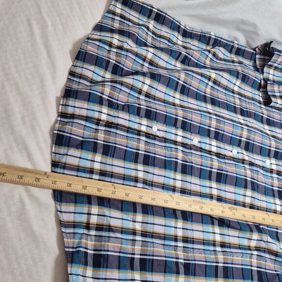 Roundtree & Yorke Men's Shirt Size L Plaid Short Sleeve Button UP  Blue (55) - Picture 9 of 10